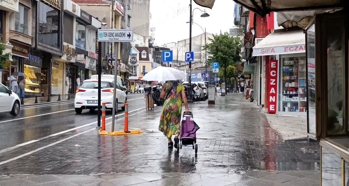 Tekirdağ'da yağmur etkili oldu