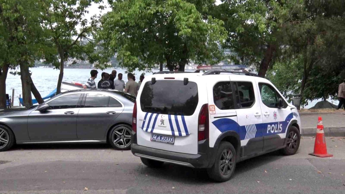 Üsküdar'da denizde ceset bulundu