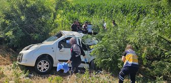 Aksaray'da şarampole devrilen hafif ticari araçtaki 3 kişi öldü, 1 kişi ağır yaralandı