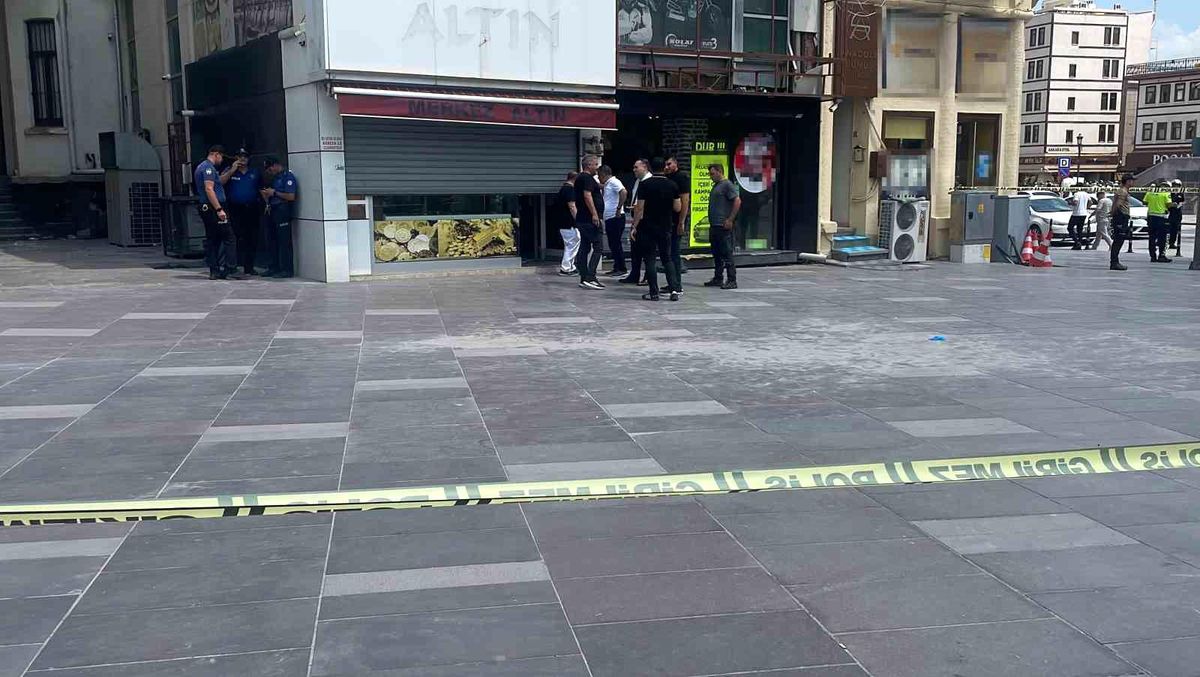 Alacak verecek meselesinde vurulan kuyumcu ağır yaralandı