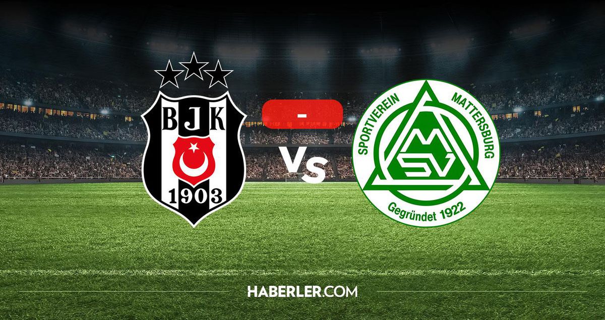 Beşiktaş futbol takımı oyuncularının sahada mücadele ettiği bir hazırlık maçı görüntüsü.