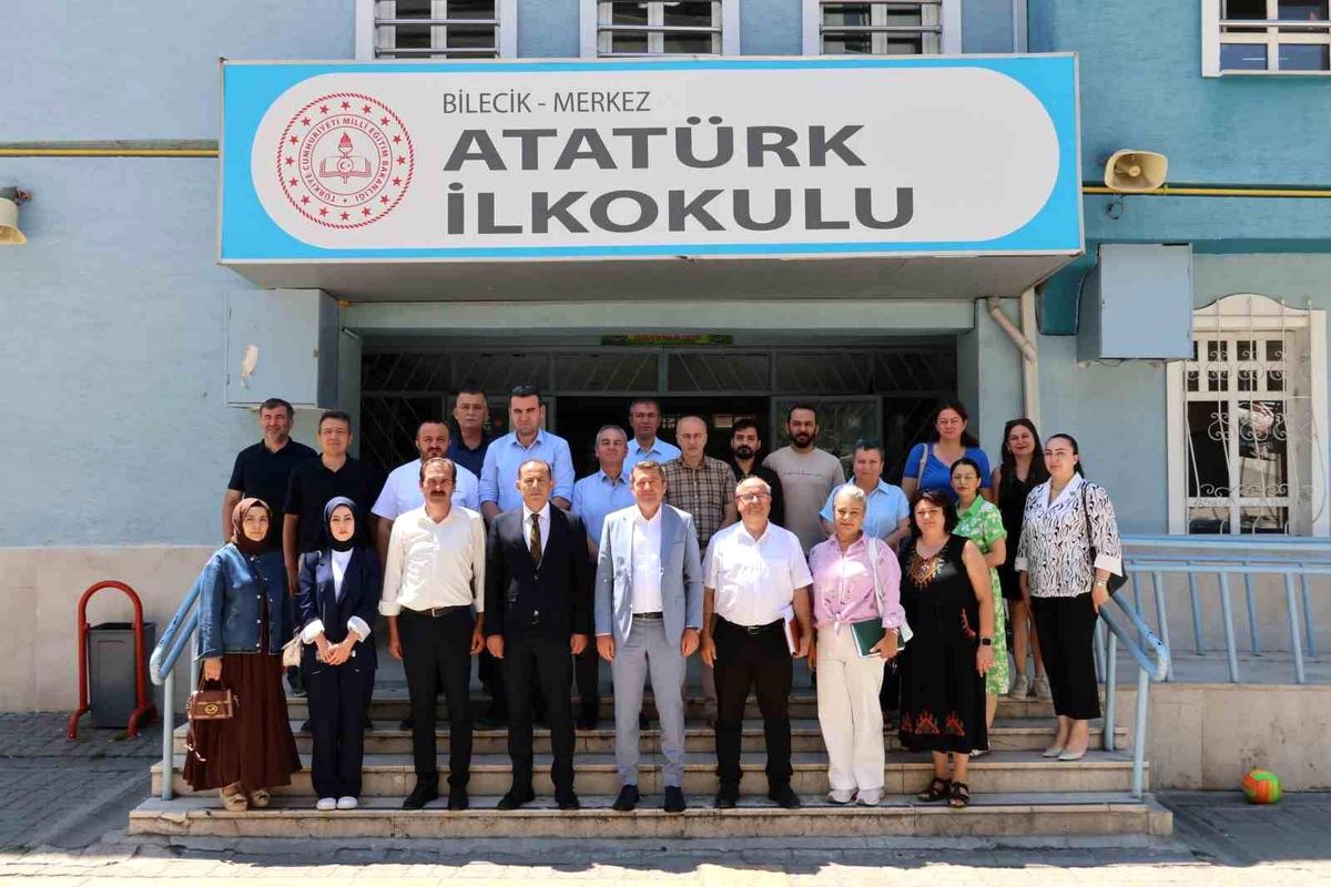 Bilecik'te yeni eğitim öğretim yılı hazırlıkları masaya yatırıldı