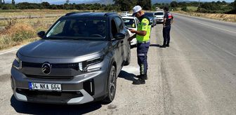 Çanakkale'deki denetimlerinde 17 araç trafikten men edildi