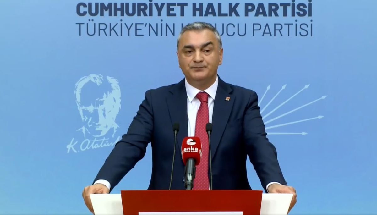 CHP'de 14 ile yeni il başkanı atandı, 7 il yönetimi görevden alındı