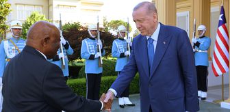 Erdoğan, Liberya Cumhurbaşkanı Boakai'yi Vahdettin Köşkü'nde resmi törenle karşıladı, ikili görüşme gerçekleştirildi.