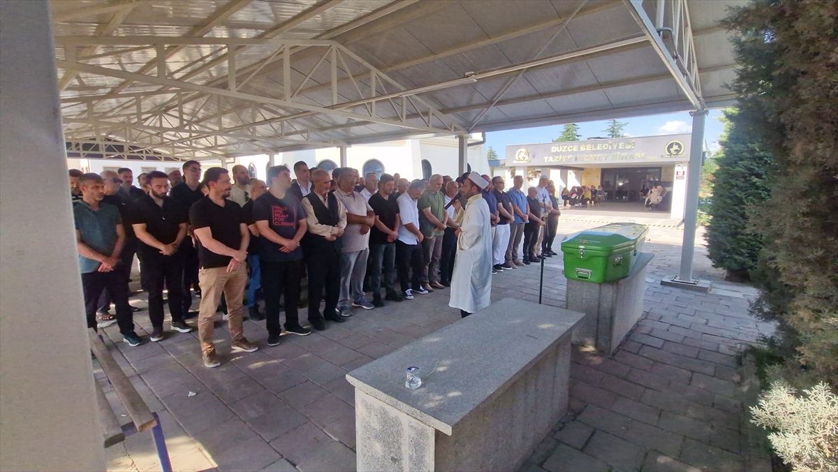 Düzce'de eşi tarafından darbedilen kadın hayatını kaybetti