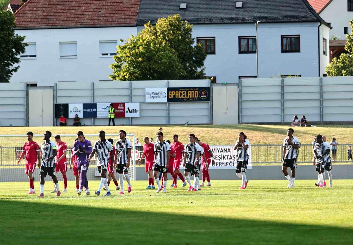 Hazırlık maçı: Beşiktaş: 0 Widzew Lodz: 2