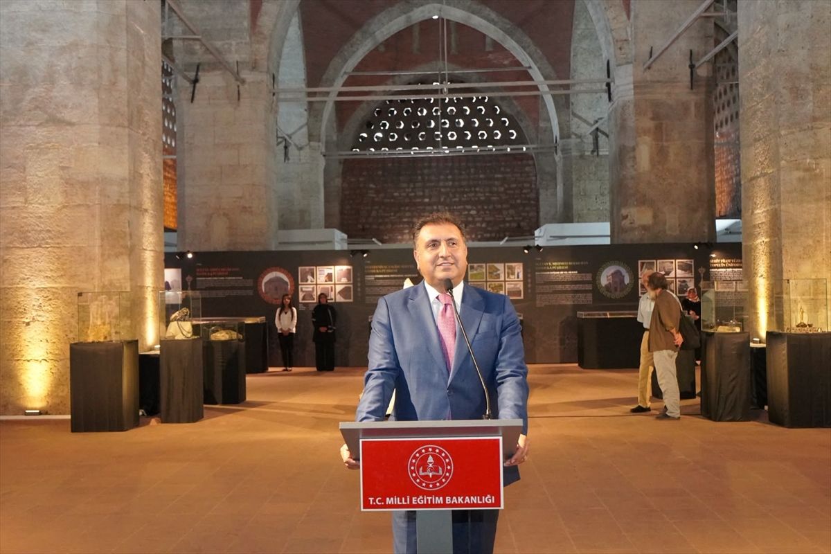 İhtimam: Tarihi Eserler Tophane-i Amire'de Sergileniyor