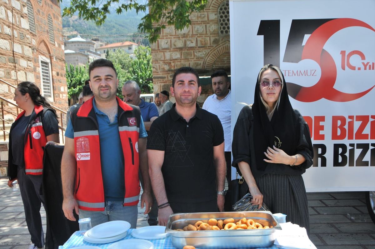 İzmir ve Manisa'da 15 Temmuz şehitleri için mevlit