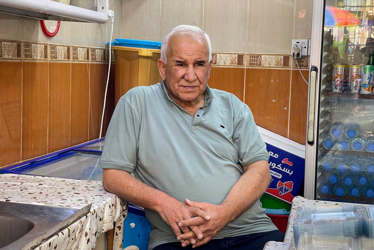 Kerküklü dondurma ustası, baba mesleğini yarım asırdır geleneksel yöntemlerle yaşatıyor