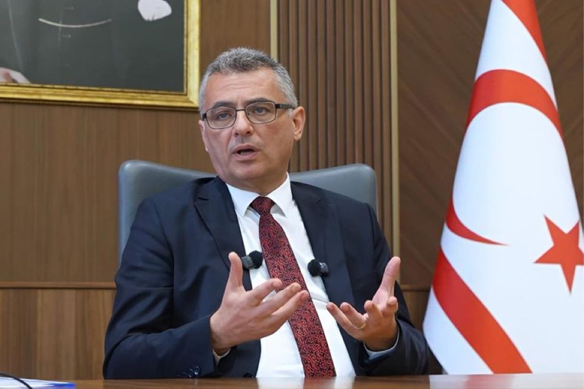 KKTC Cumhurbaşkanı Tufan Erhürman, rahatsızlanarak hastaneye kaldırıldı