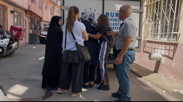 رجل يسقط من الدرج يفقد حياته