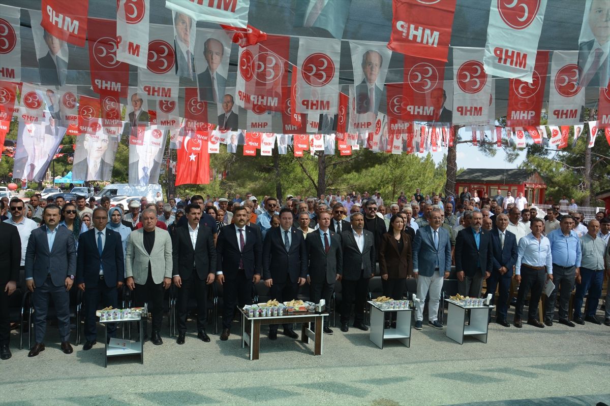 MHP Gülnar İlçe Başkanı Oğuzhan Cerit güven tazeledi