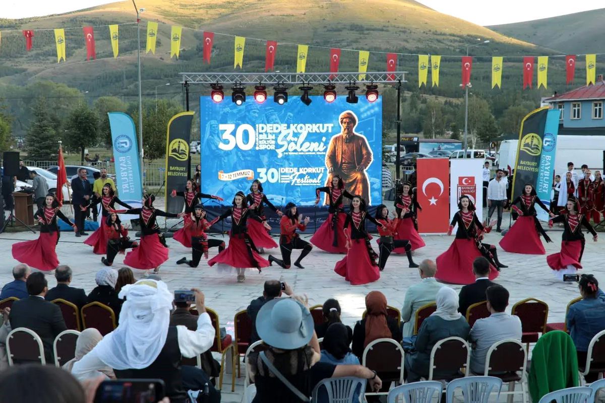 Şölen coşkusu Yeni Şehir Parkı'na taşındı
