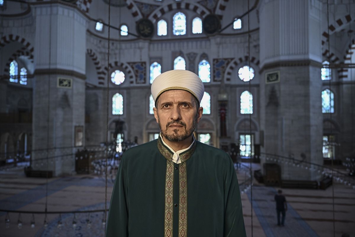 15 Temmuz'da selaların çağrısıyla millet meydanlara aktı