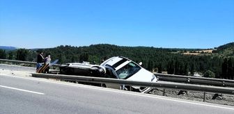 Bilecik'te otomobil ile hafif ticari aracın çarpıştığı kazada 4 kişi yaralandı