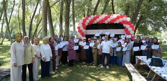 Çubuk'ta Kadın El İşleri Atölyesi kursiyerleri eğitimlerini tamamladı