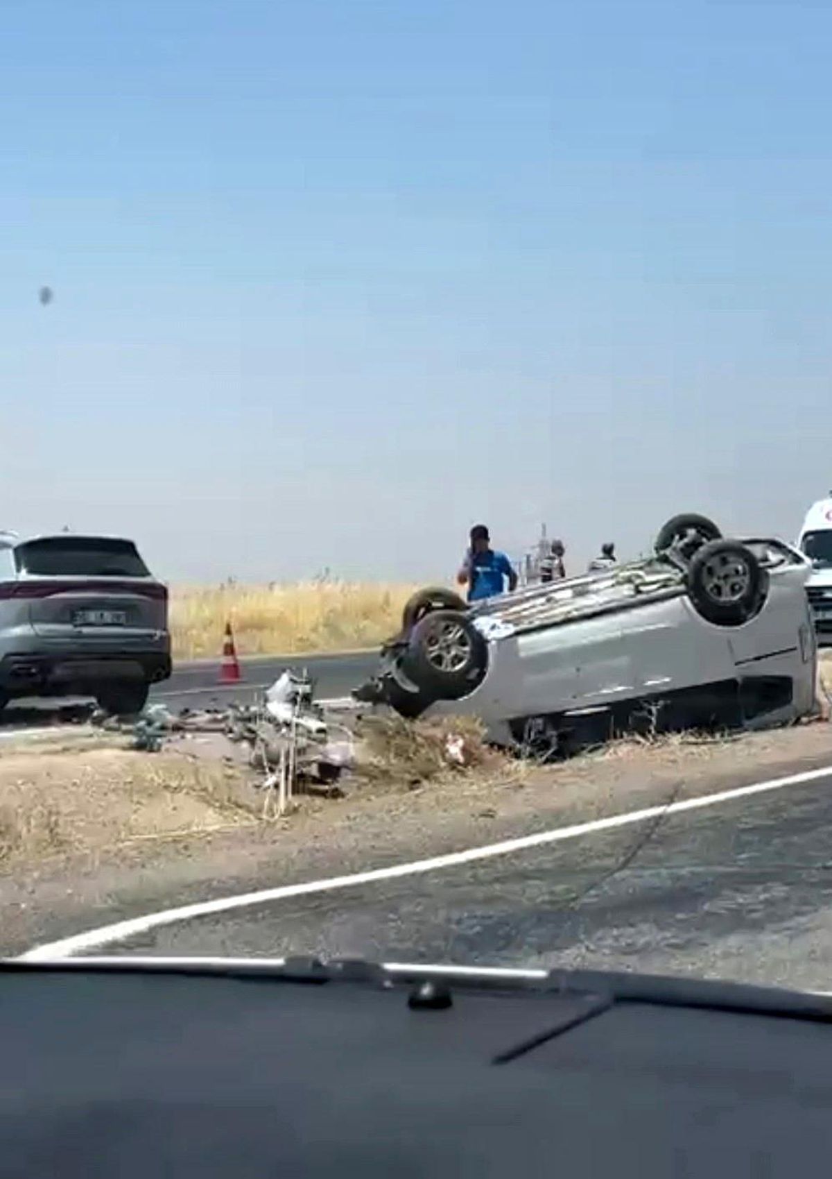 Diyarbakır'da iki otomobil çarpıştı: 9 yaralı
