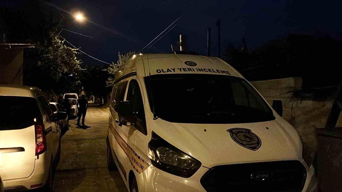 Konya'da bir kuyumcu dükkanında yaşanan cinayet ve intihar olayını gösteren temsili görsel.