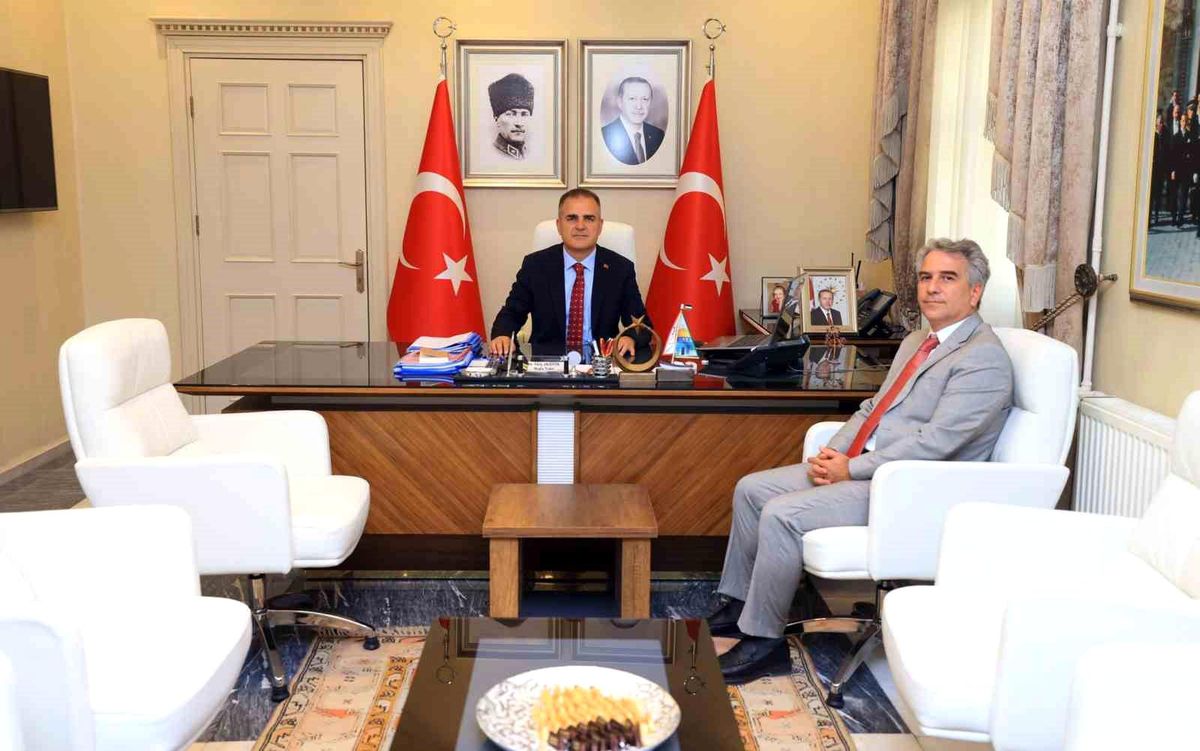 Milas ve Menteşe Kaymakamları görevine başladı