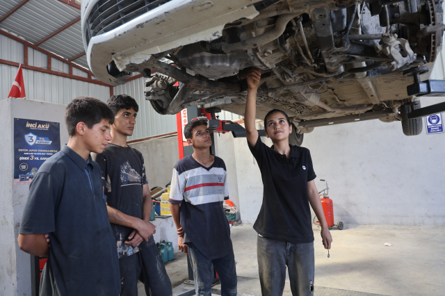 15 yasindaki nehir usta cirakl 20042866 4062 1 m