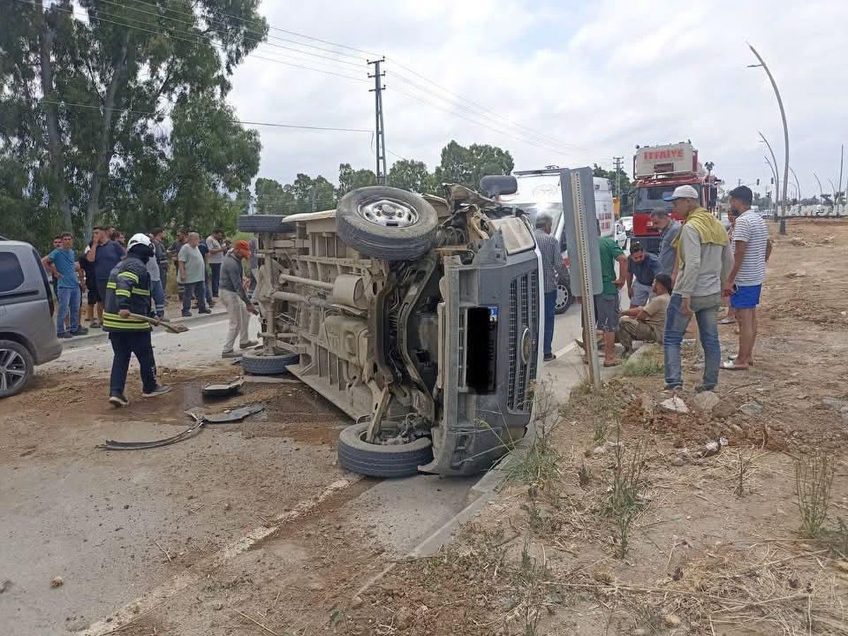 Arsuz'da trafik kazası: 2 yaralı