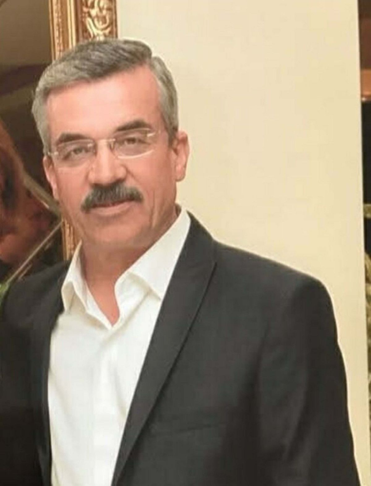 Balkondan düşüp öldü