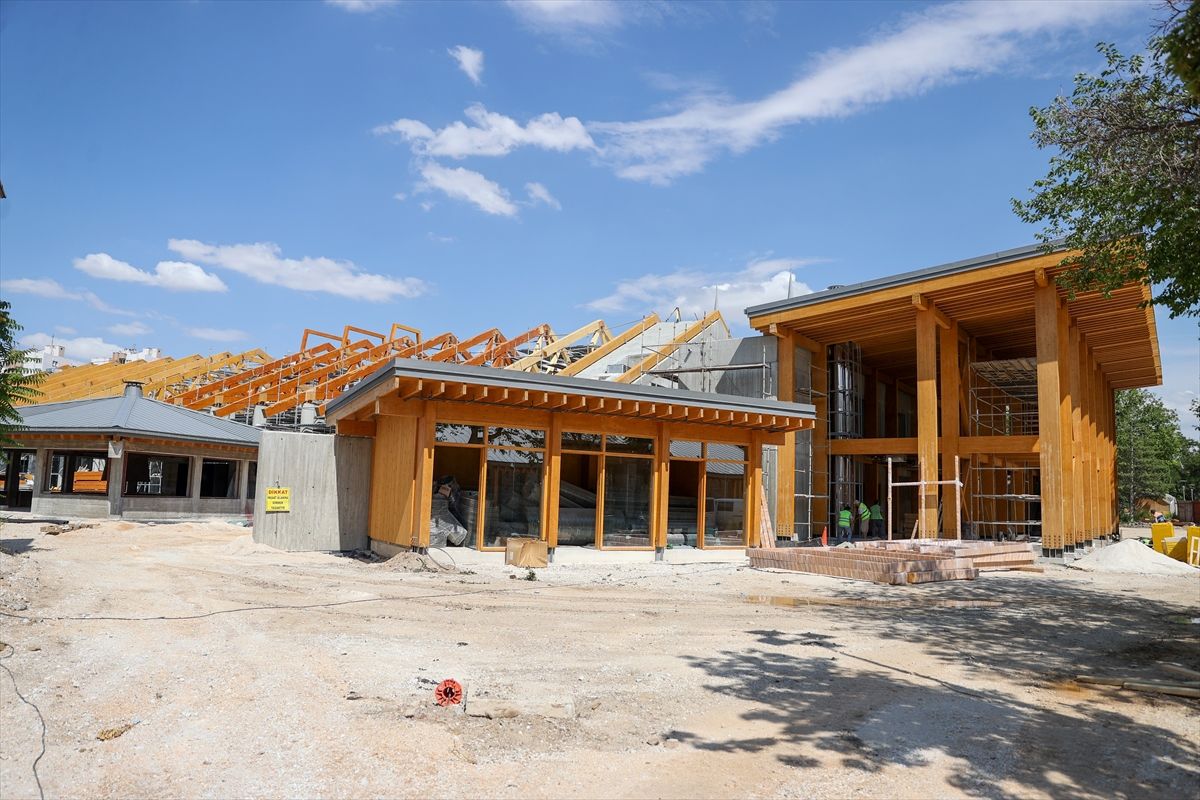 Konya Şehir Kütüphanesi, modern mimariyi ve Selçuklu esintilerini buluşturacak