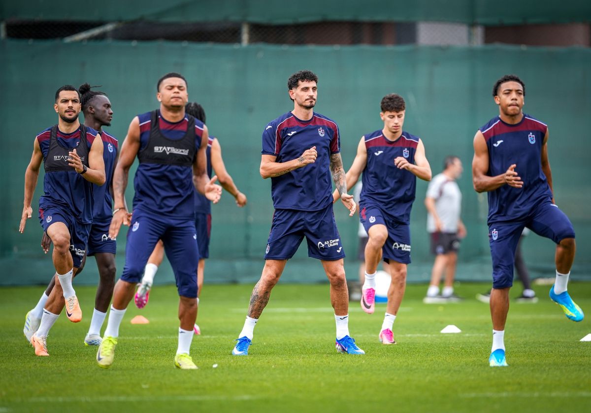 Trabzonspor, Mehmet Ali Yılmaz Tesisleri'nde antrenman yaptı