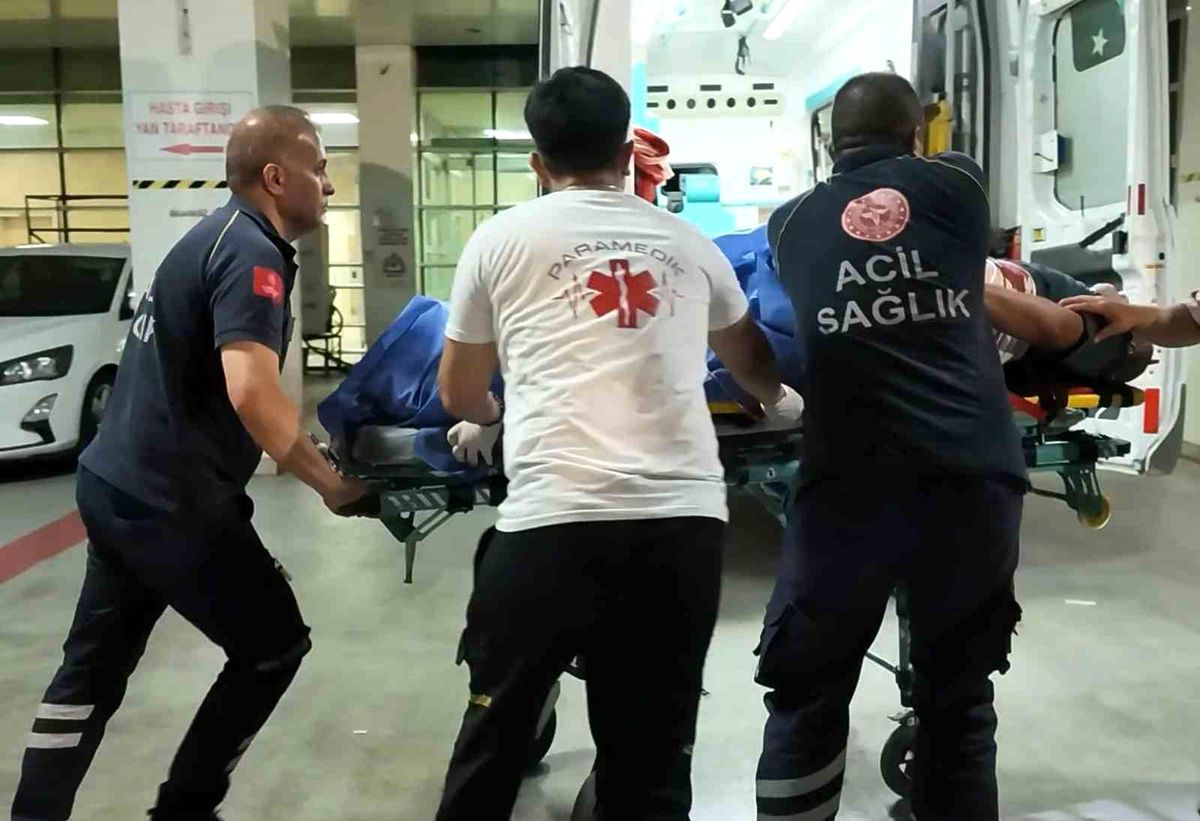 Kırıkkale'de silahlı kavgaya karışan şüphelinin jandarma tarafından gözaltına alınması.