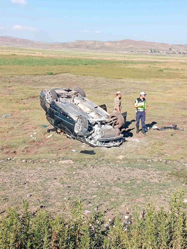 Eski belediye başkanının kullandığı araç takla attı: 4 yaralı
