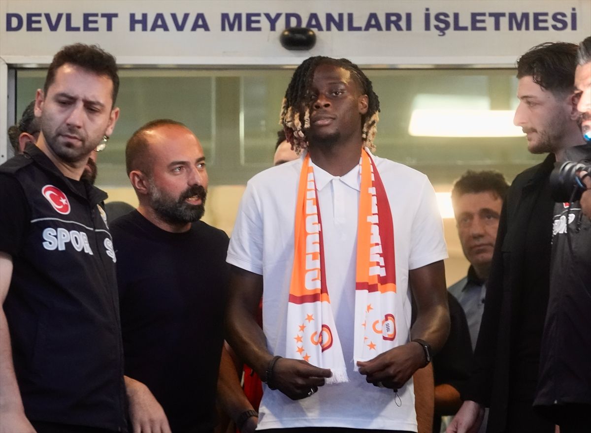 Galatasaray'ın transfer hedefi Lesley Ugochukwu İstanbul'da