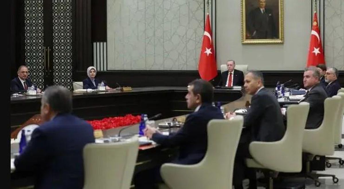 Kabine toplantısı bitti mi, Kabine Toplantısı kararları açıklandı mı 13 Temmuz Pazartesi?