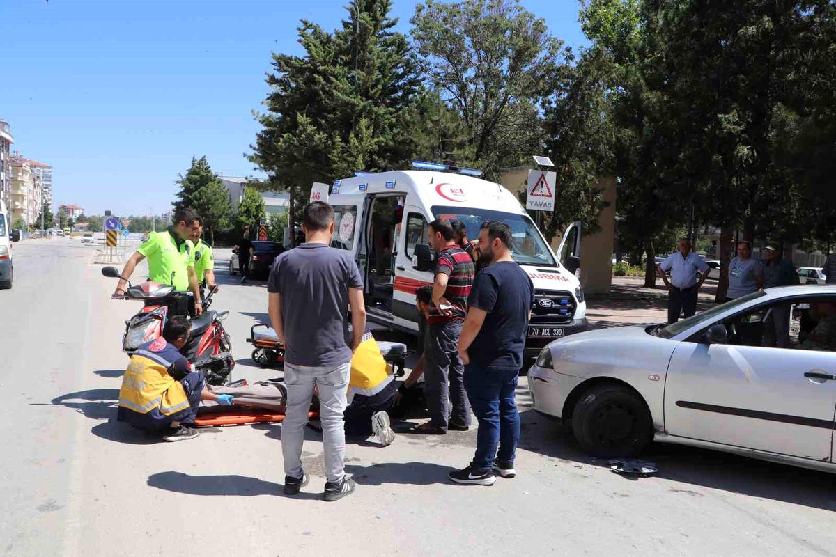 Karaman'da otomobille çarpışan elektrikli bisikletin sürücüsü yaralandı