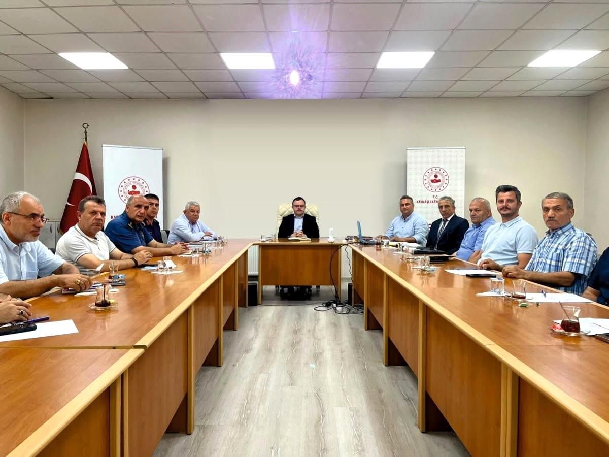 Düzce'de mevsimlik tarım işçilerinin çalışma ve yaşam koşullarının iyileştirilmesine yönelik toplantıdan bir kesit.