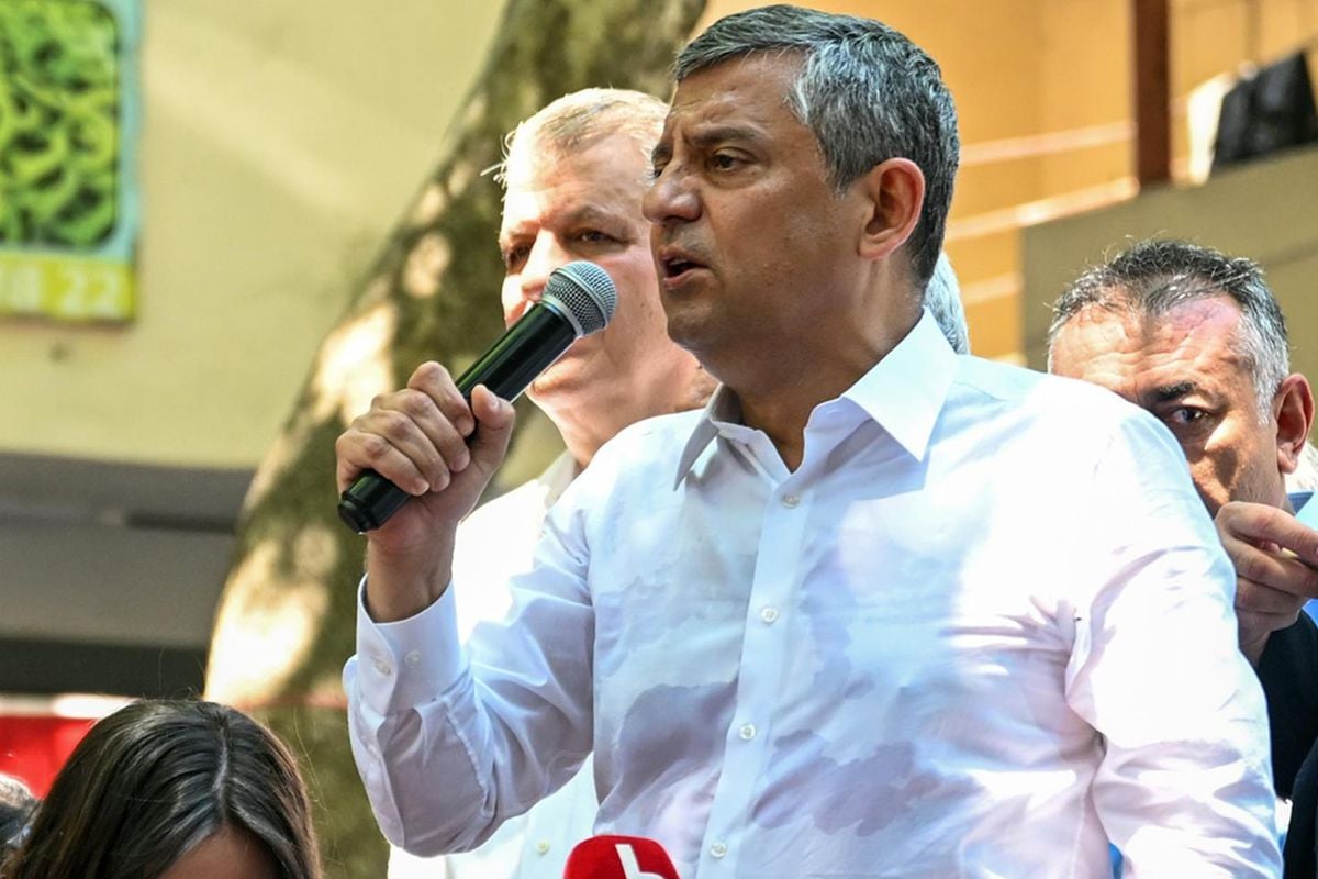 Özel, 'Yeni partinin adına karar verdik' dedi, gerçek bambaşka çıktı