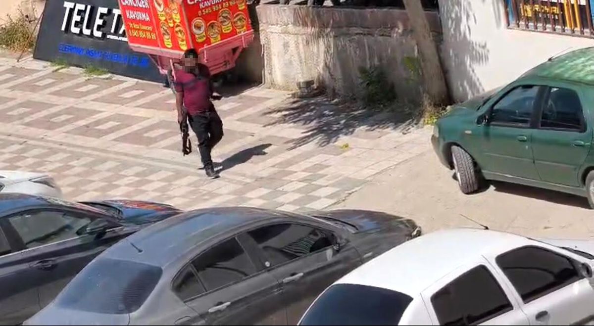Pompalı tüfekle havaya ateş açan şahıs paniğe neden oldu