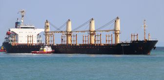 Tekirdağ'da yük gemisi karaya oturdu