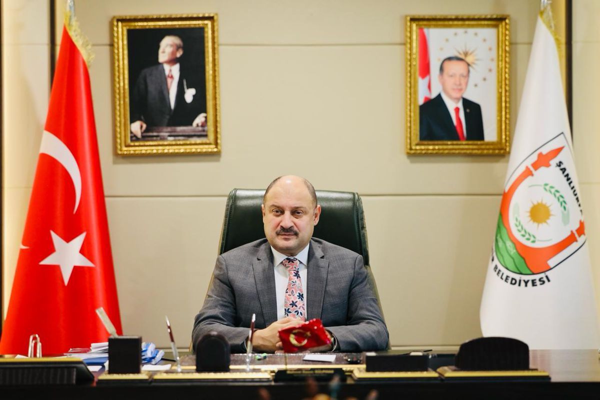 Şanlıurfa Büyükşehir Belediye Başkanı Mehmet Kasım Gülpınar'ın 15 Temmuz Demokrasi ve Milli Birlik Günü mesajı.