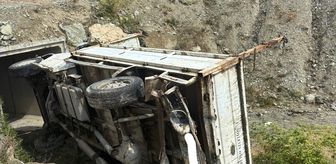 Boyabat'ta kamyonetin devrilmesi sonucu 1 kişi yaralandı