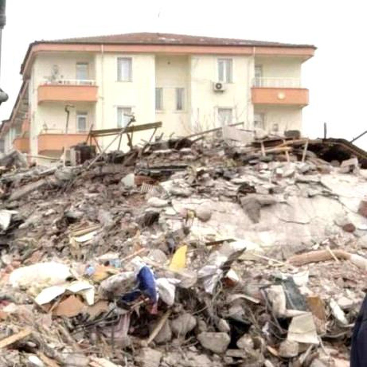 Dağdeviren Apartmanı davası Ekim ayına ertelendi