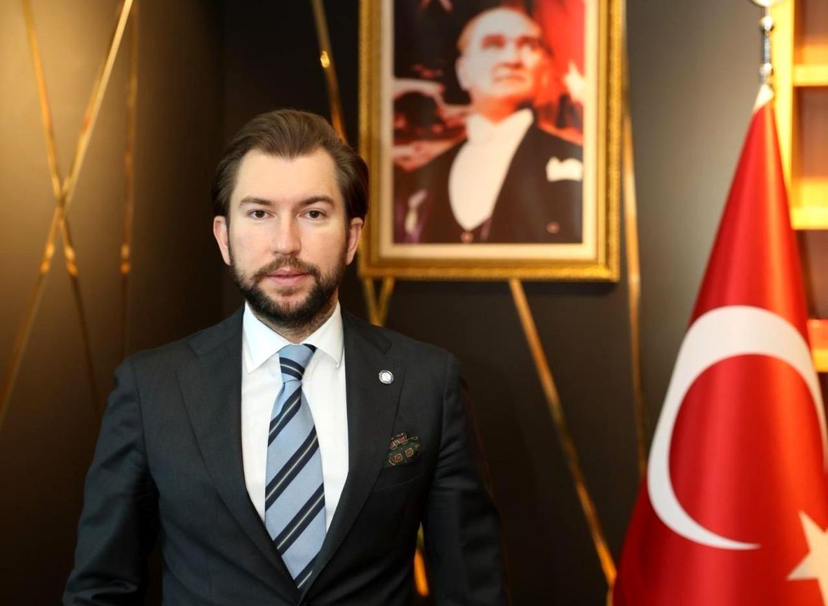 DENİB Başkanı Osman Uğurlu, imalat sanayisine yönelik 1 trilyon TL'lik finansman paketini değerlendiriyor.