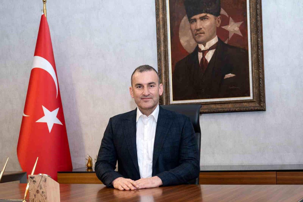 Güneydoğu Anadolu Kuru Meyve ve Mamulleri İhracatçıları Birliği Başkanı Murat Bakır'ın 15 Temmuz mesajı.