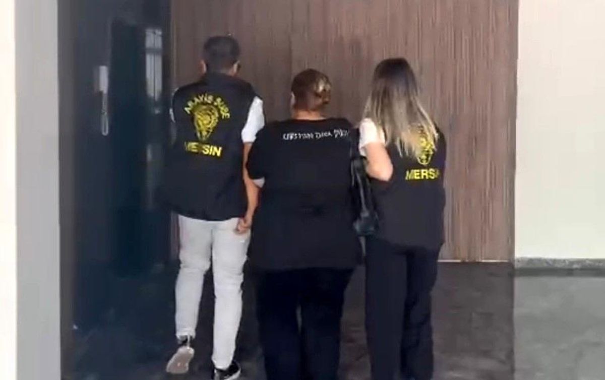 Hapis cezasıyla aranan suçlular tatilde yakalandı: Biri havuzda, diğeri yazlıkta gözaltına alındı