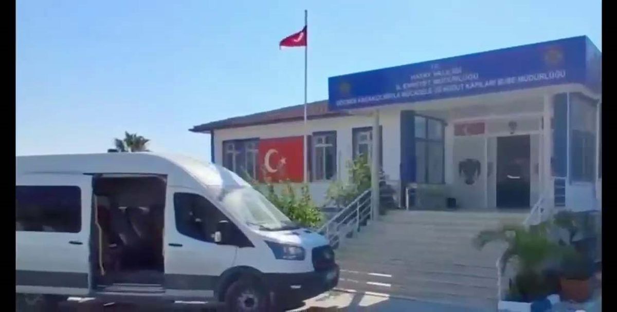 Hatay'da 15 Kaçak Göçmen Yakalandı