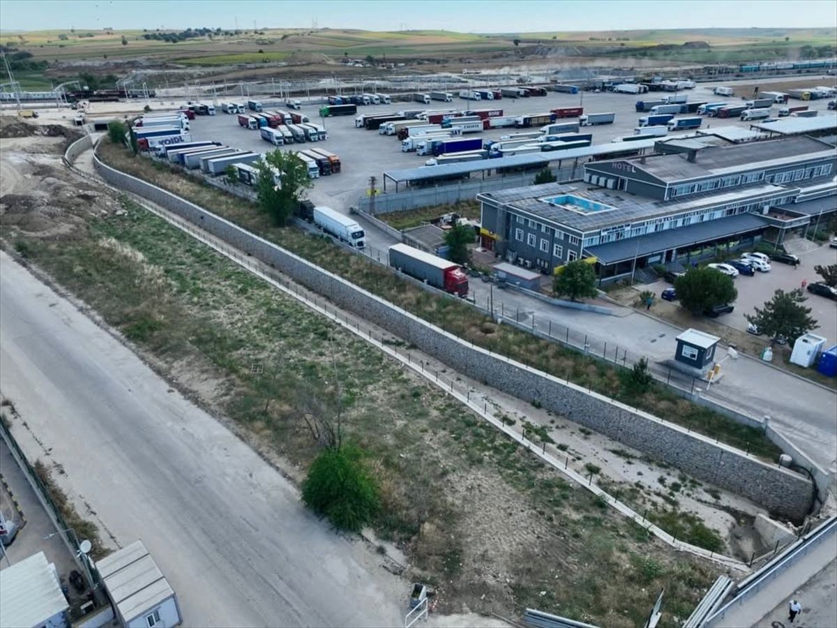 Kapıkule'de taşkın koruma tesisi çalışmaları sürüyor