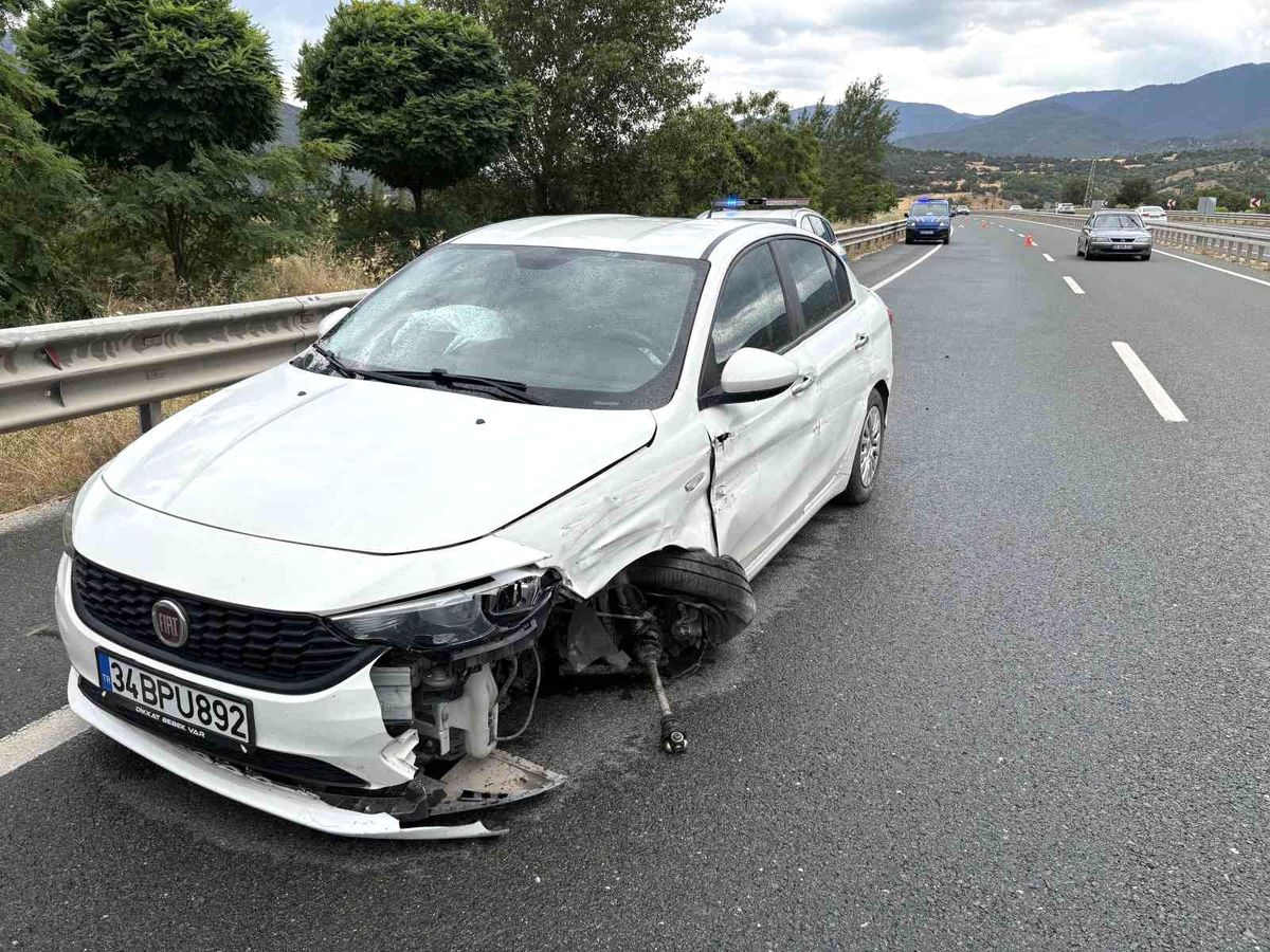 Kastamonu'da yağış kazaları beraberinde getirdi