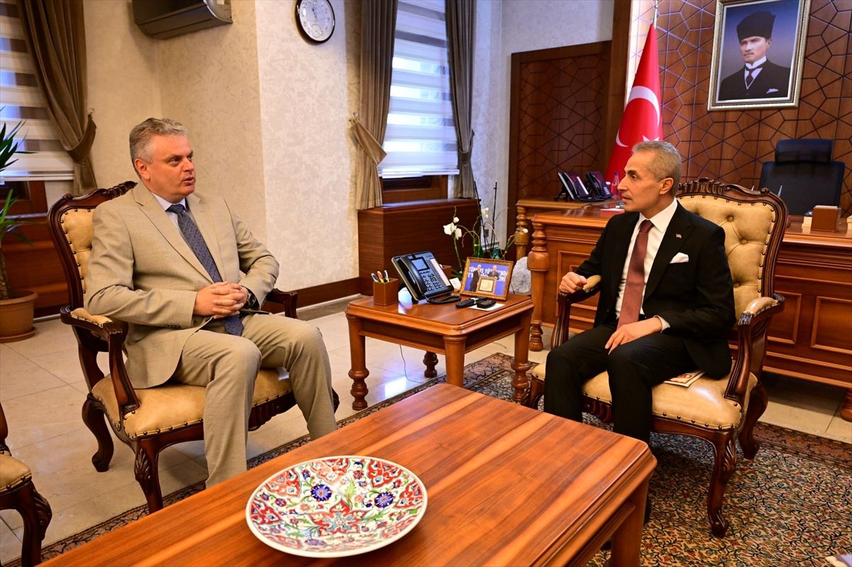 Moldova'nın Ankara Büyükelçisi Serebrian, Nevşehir'de ziyaretlerde bulundu