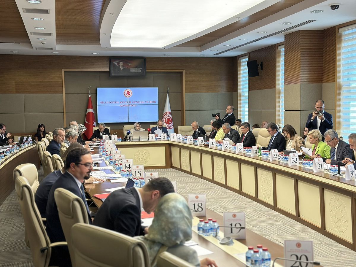 TBMM'de öğrenci affı düzenlemesi görüşülüyor: 2026-2027'de eğitime dönüş imkanı