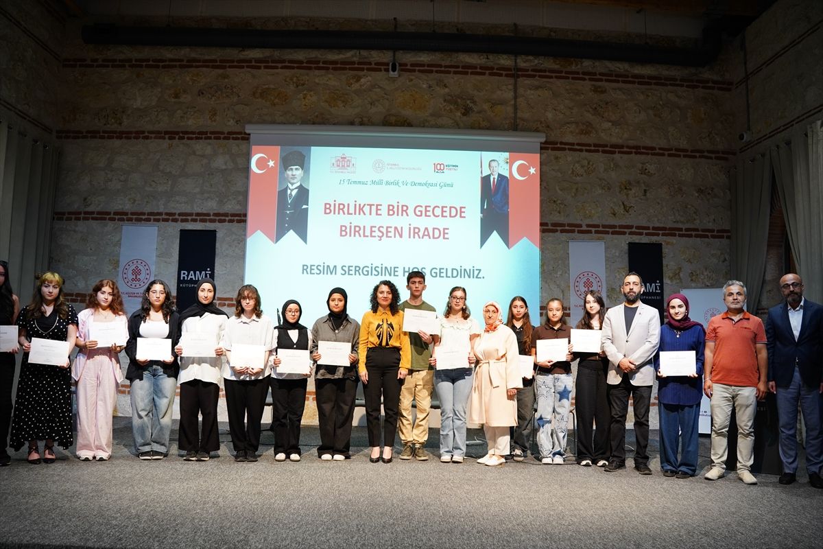 Liseler Arası 15 Temmuz Resim Yarışması Sergisi Açıldı